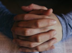 prayer-qpgexk2n9pn0g28ybk2qs8vgovio7bj25rt9jar8uw